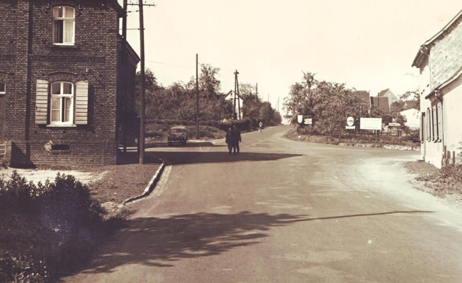 30 Kreuzung Trompete 1953.jpg