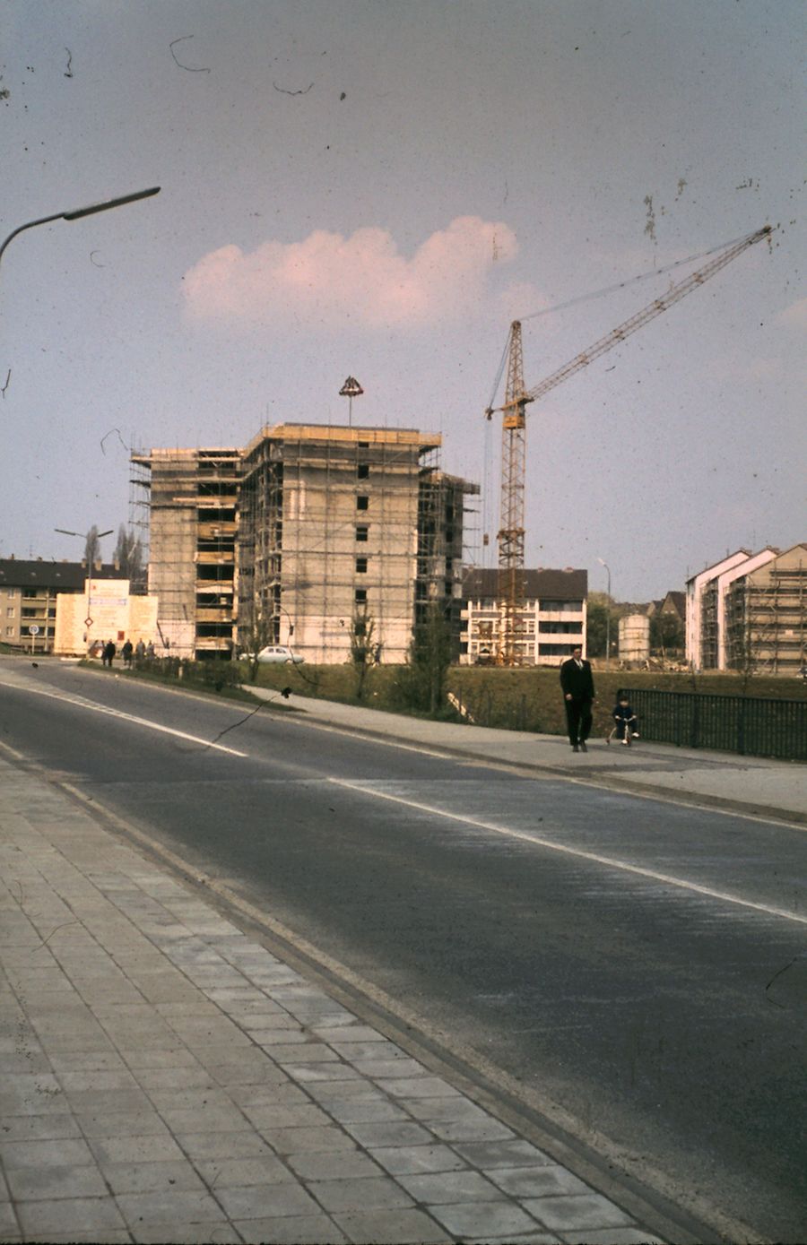 HOCHHAUS WALLGRABEN 1965.JPG