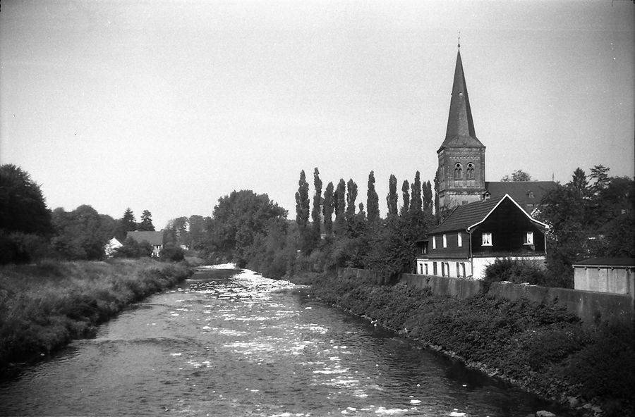 Kirche wupper 1966.jpg