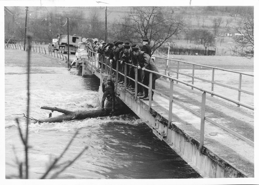 Hochwasser Faehr 005.jpg