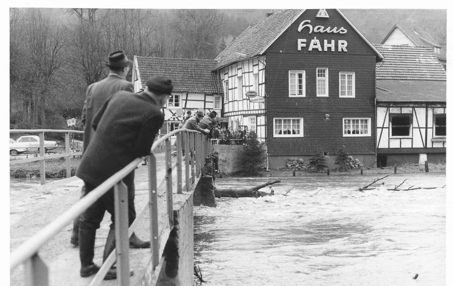 Hochwasser Faehr 009.jpg