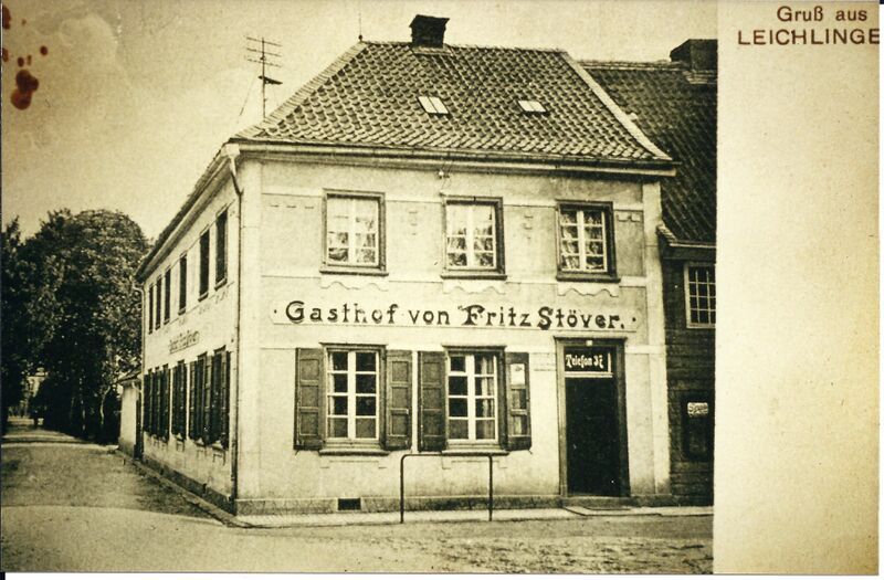 Datei:GaststätteStöver Postkarte Garten EckeMittelstraße.jpg
