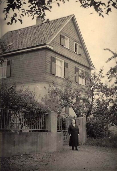 Datei:Im Dorffeld001.jpg