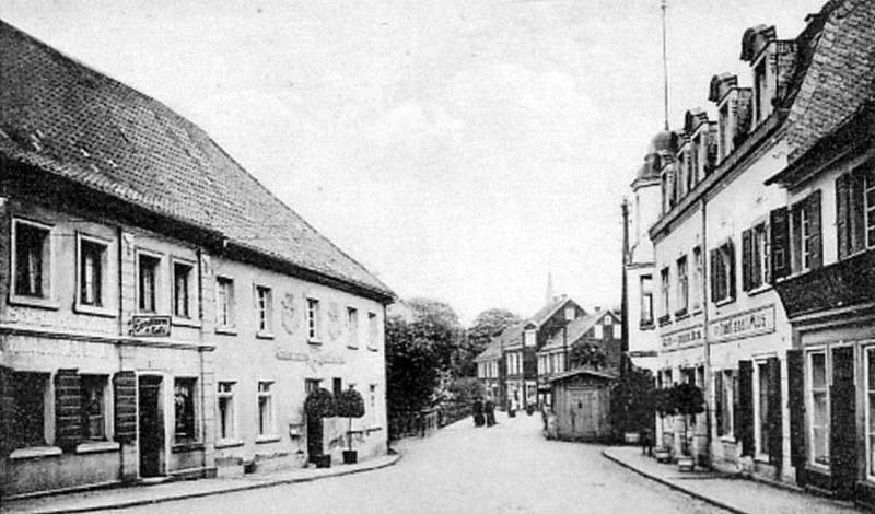 Datei:Brueckenstrasse 1904.jpg