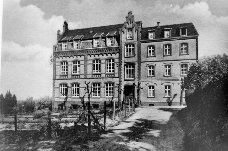 Datei:Kloster StHeribert.jpg