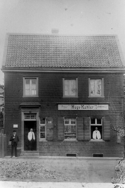 Datei:2026-04-22 Friseur HugoKuhler.jpg