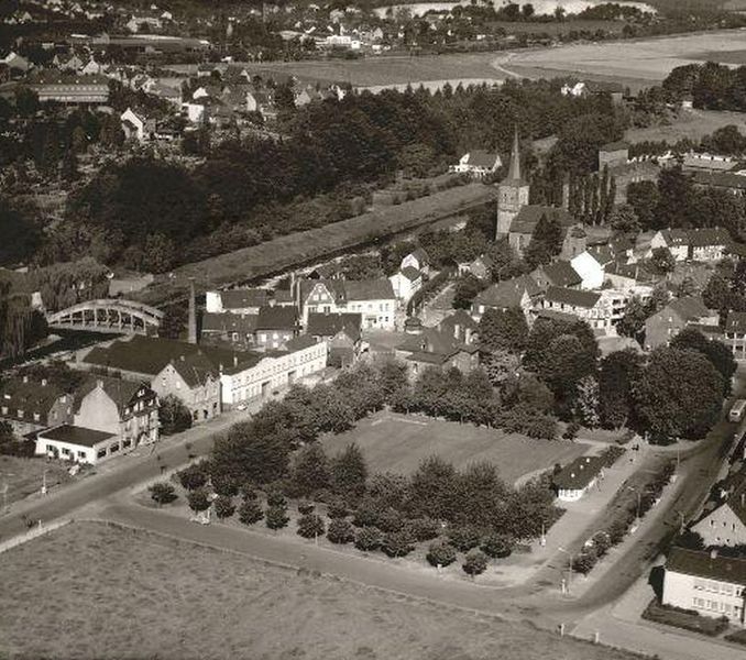 Datei:Stadtpark Luftbild.JPG